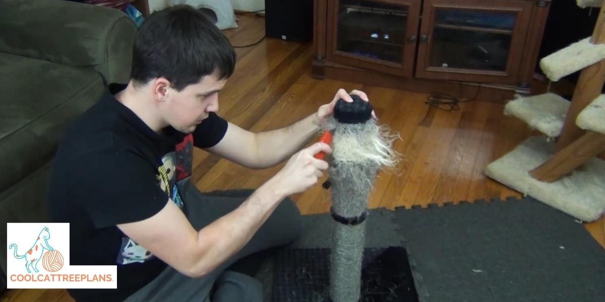 Rewrapping a sisal scratching post isn't that hard.  You can see here that the first step is to remove the old sisal.